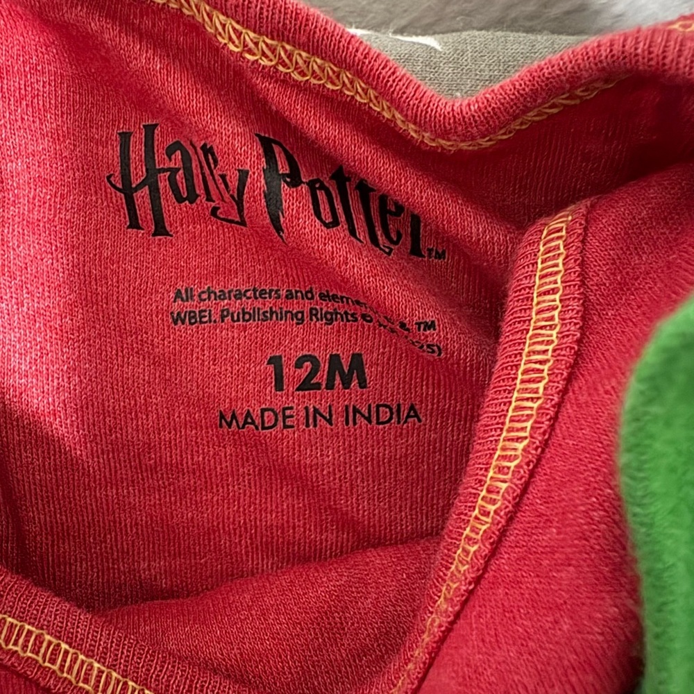 Hogwarts Houses Onesies - Picture 2 of 2
